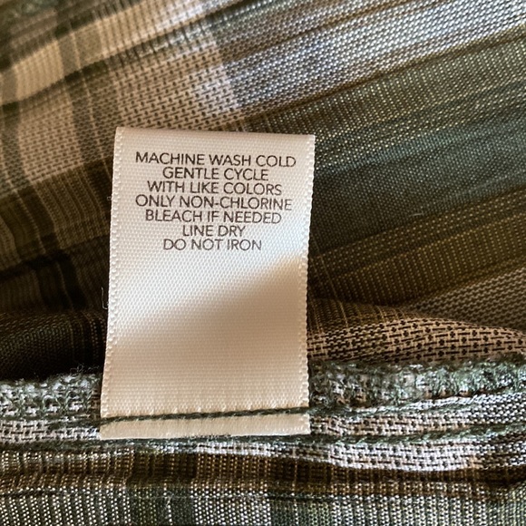 Women’s button down shirt - Picture 5 of 6